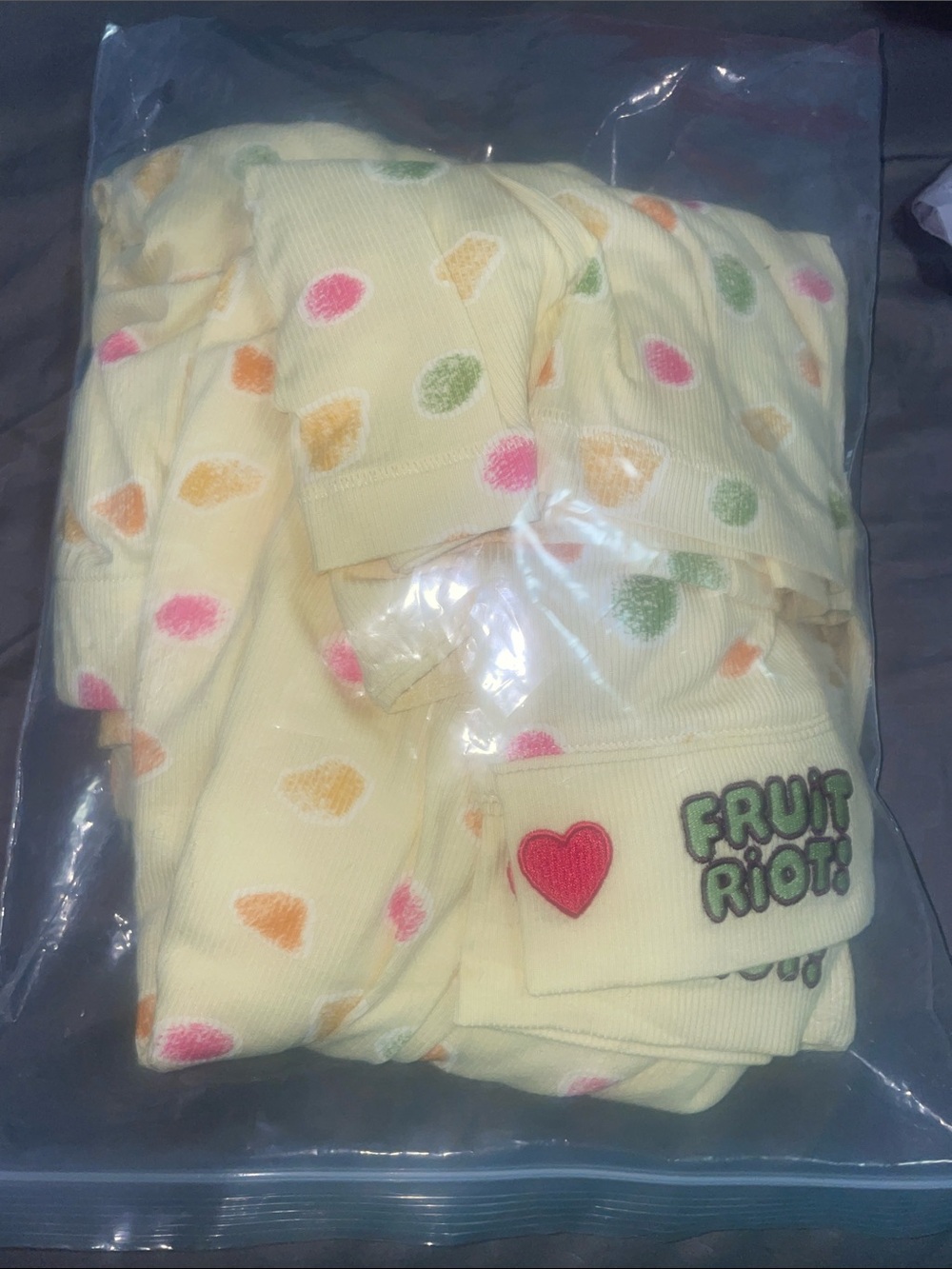 Fruit Riot pajamas - Picture 4 of 6